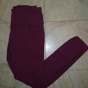 Like new knockout leggings Victoria secret sport